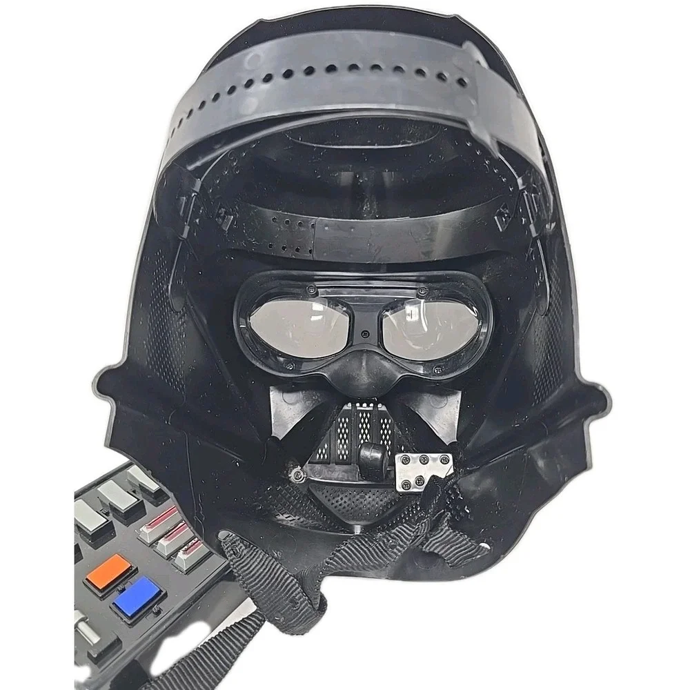 Hasbro 2004 Darth Vader Helmet With Electronic Voice  Star Wars X Works Prop H2